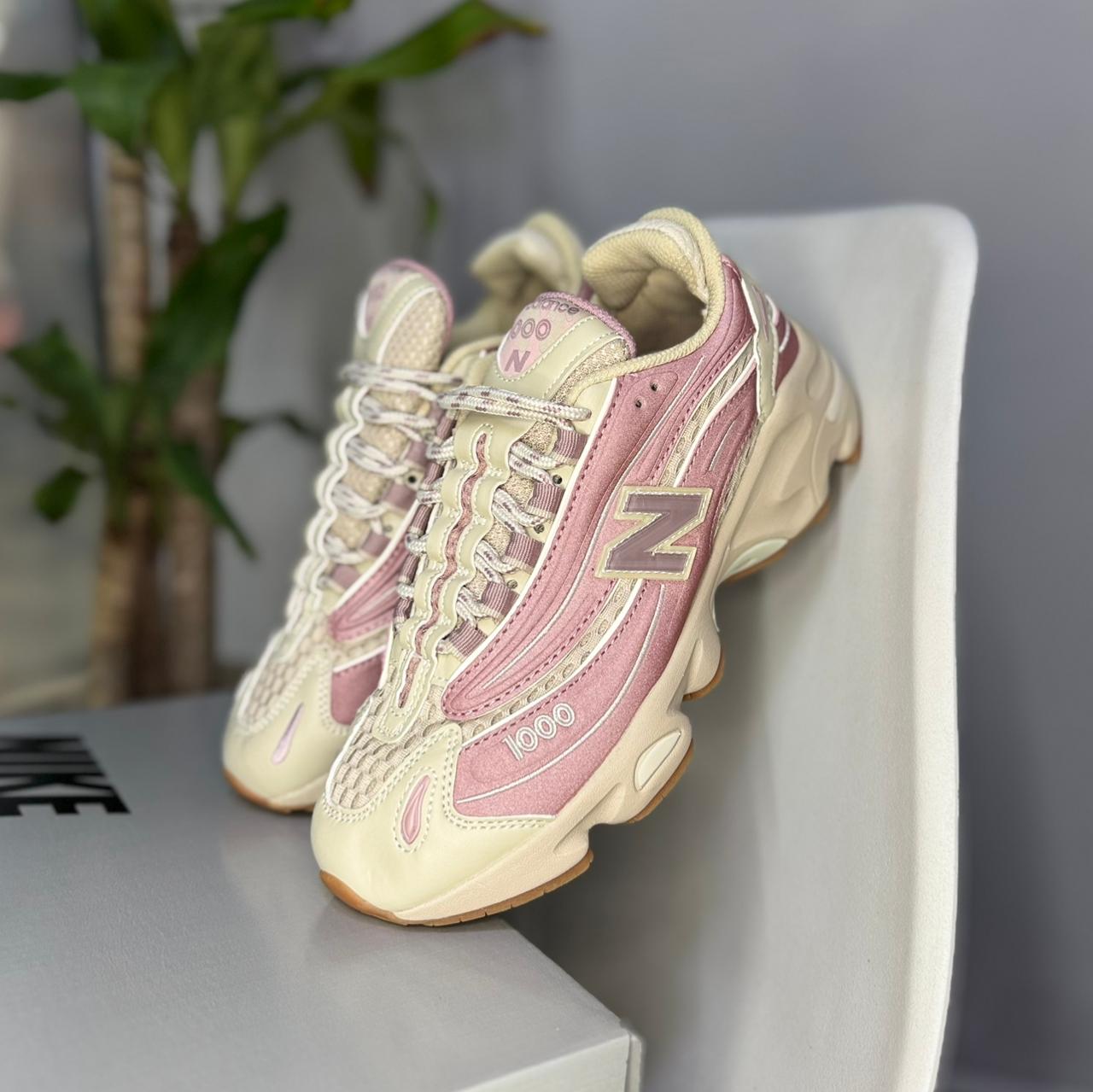New Balance 1000