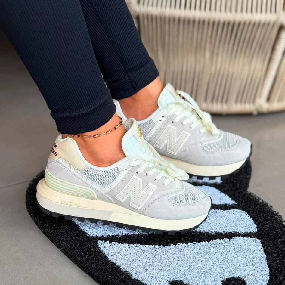 New Balance 574