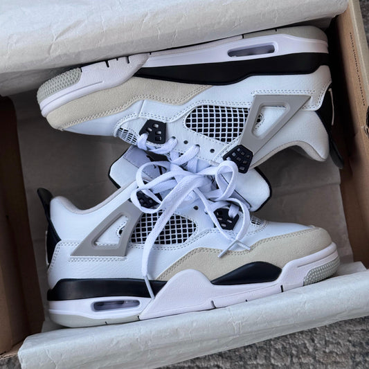 Air Jordan 4 Retro Military Black