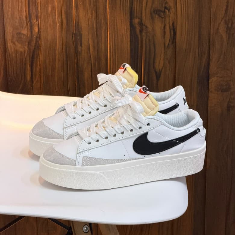 Nike Blazer Low Platform