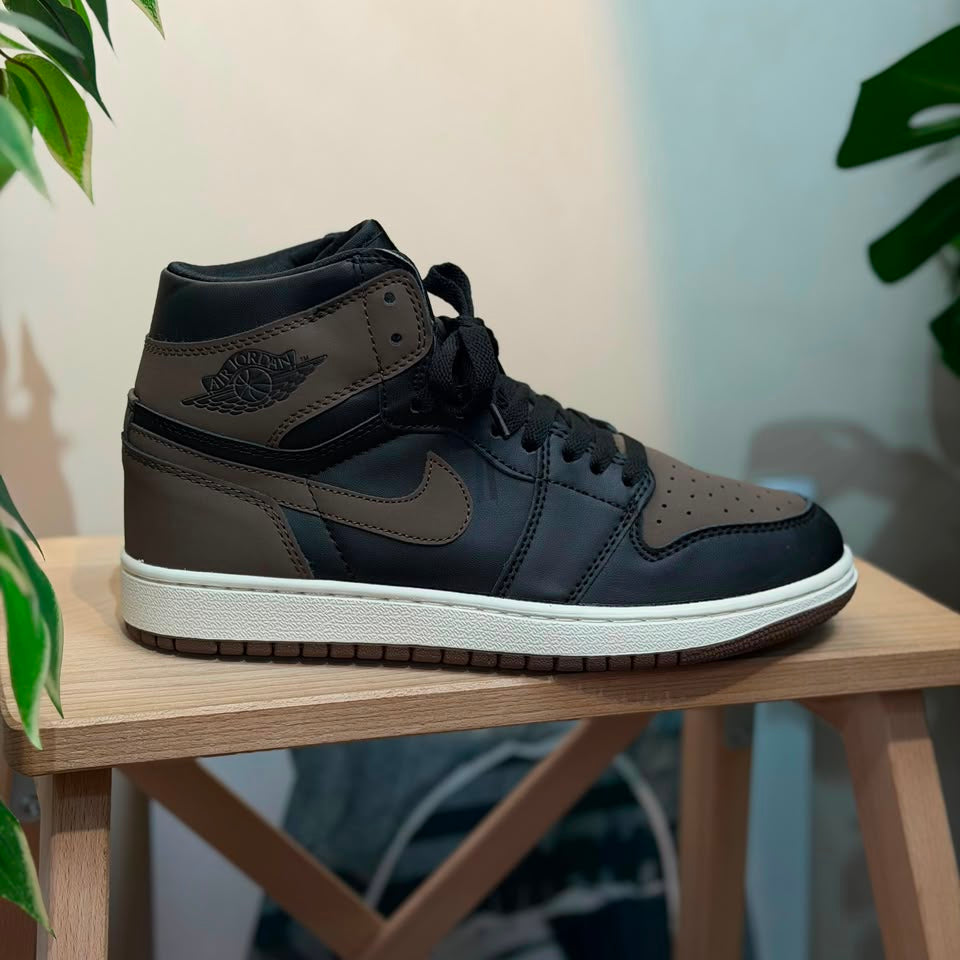 Air Jordan 1 Retro High OG Palomino