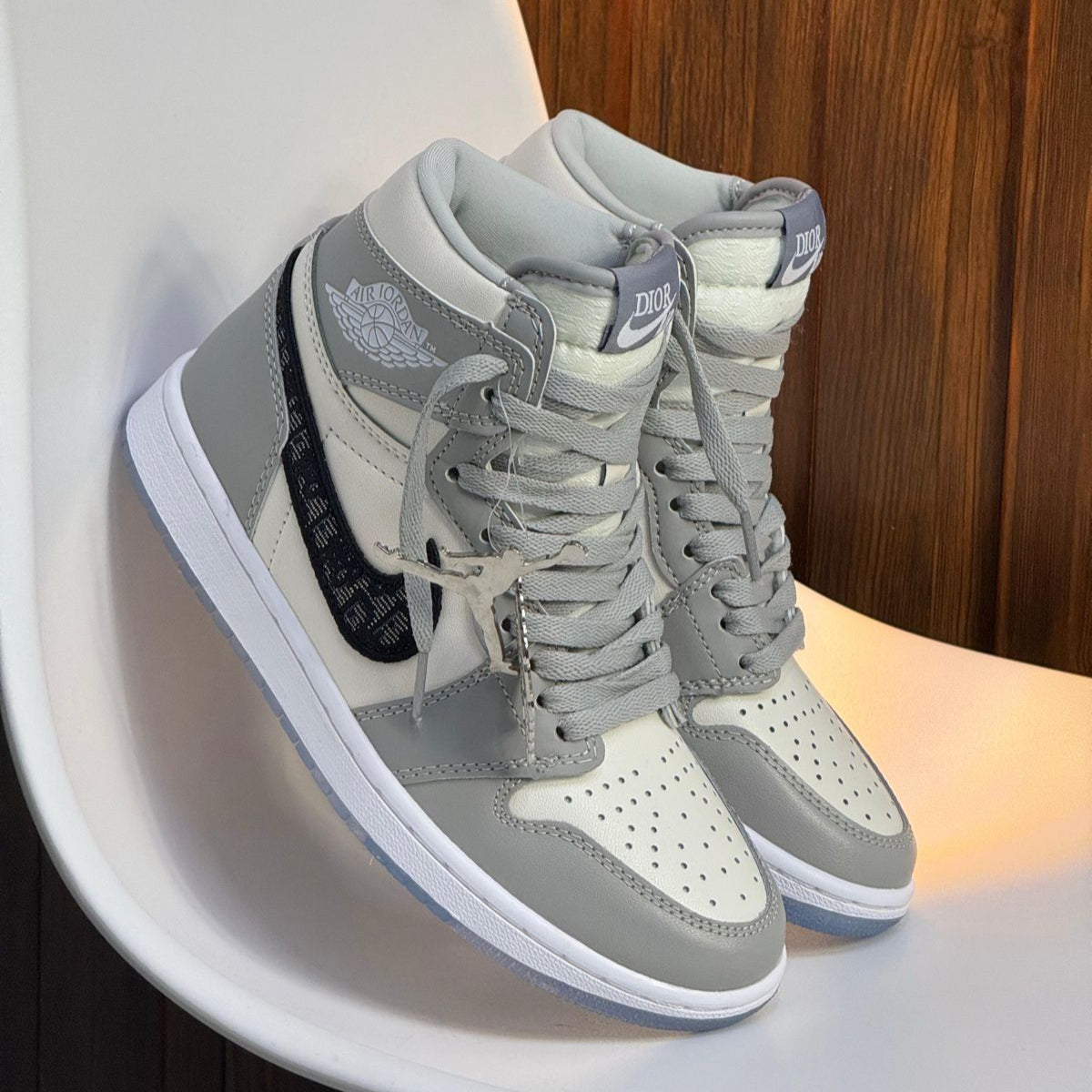 Jordan Retro 1 Dior