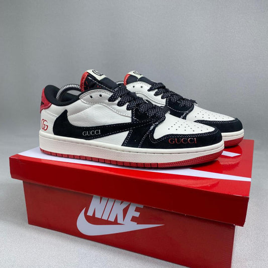 Air Jordan 1 Retro Low Travis Scott