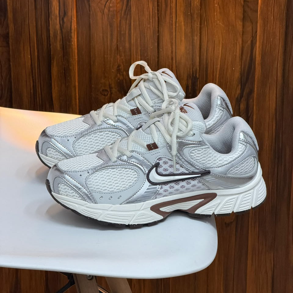 Nike V5 Rnr