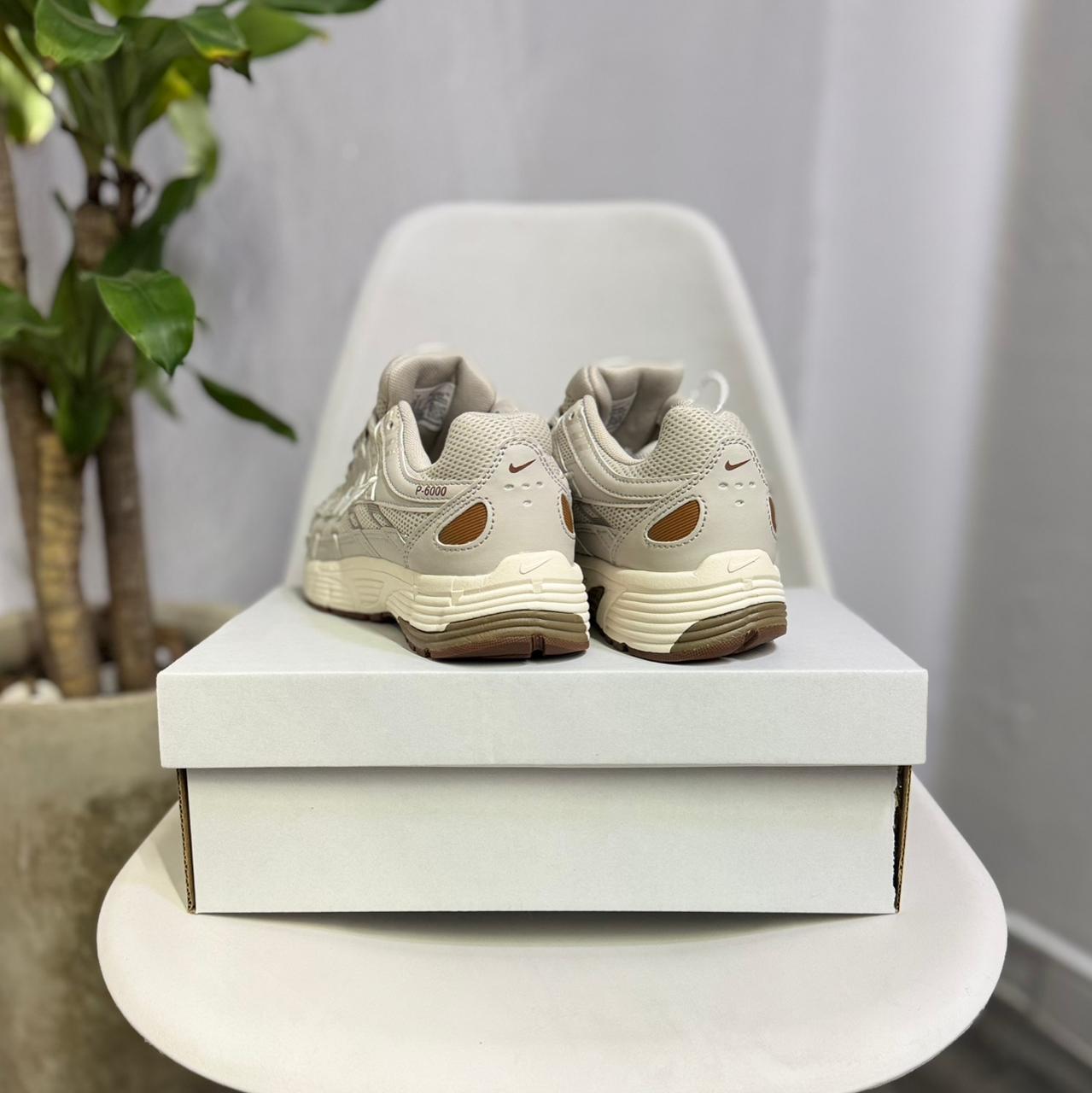 Nike P6000 - Off Club
