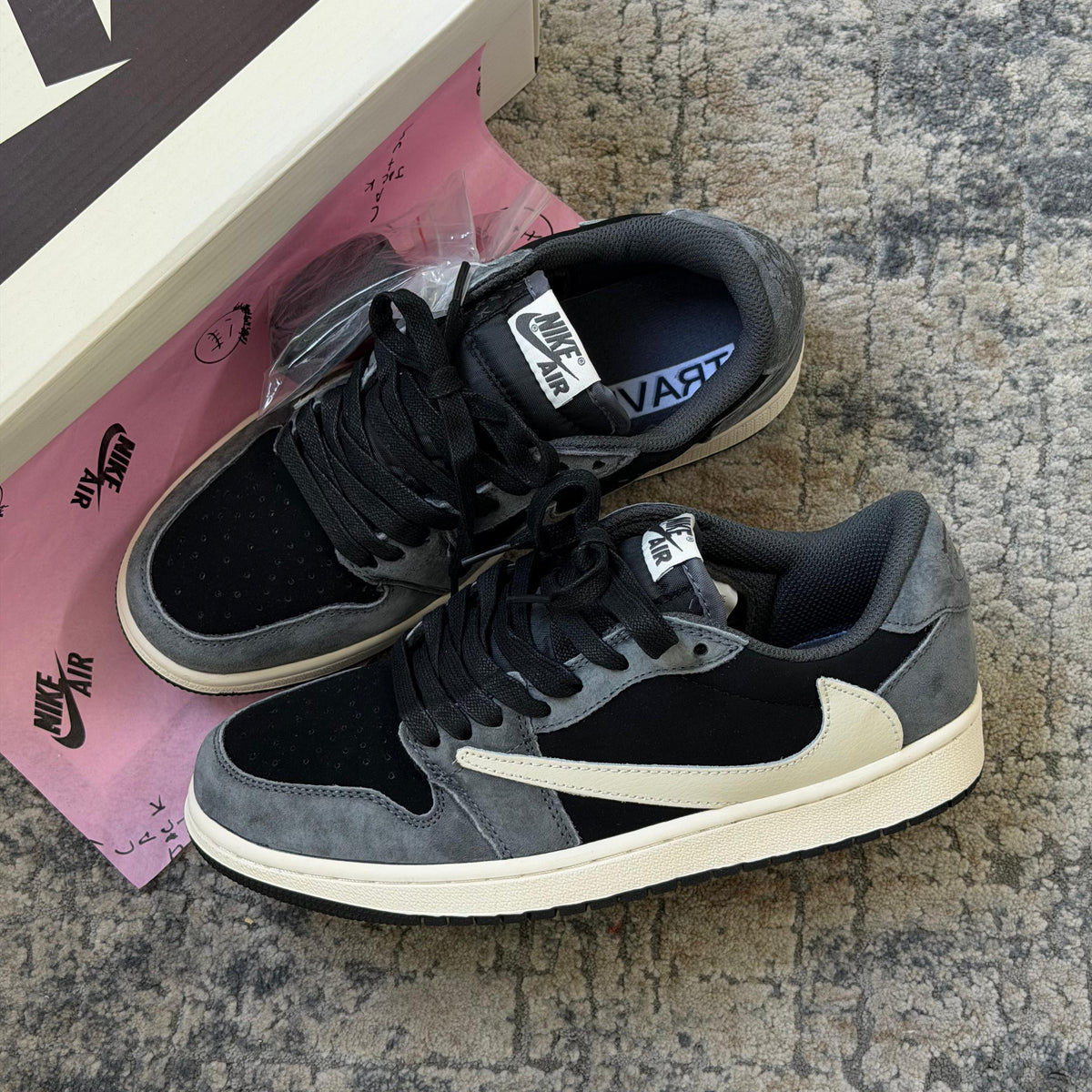Air Jordan 1 Low OG SP x Travis Scott Black Grey