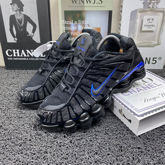Nike Shox Gusano