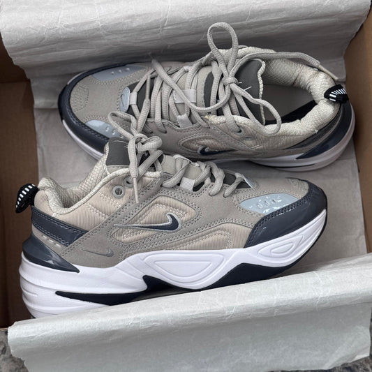 Nike Tekno