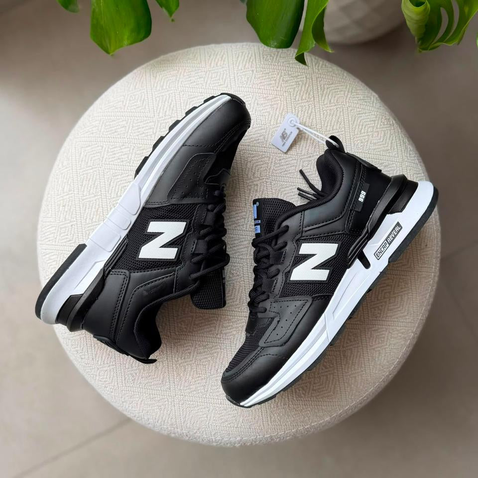 New Balance 999