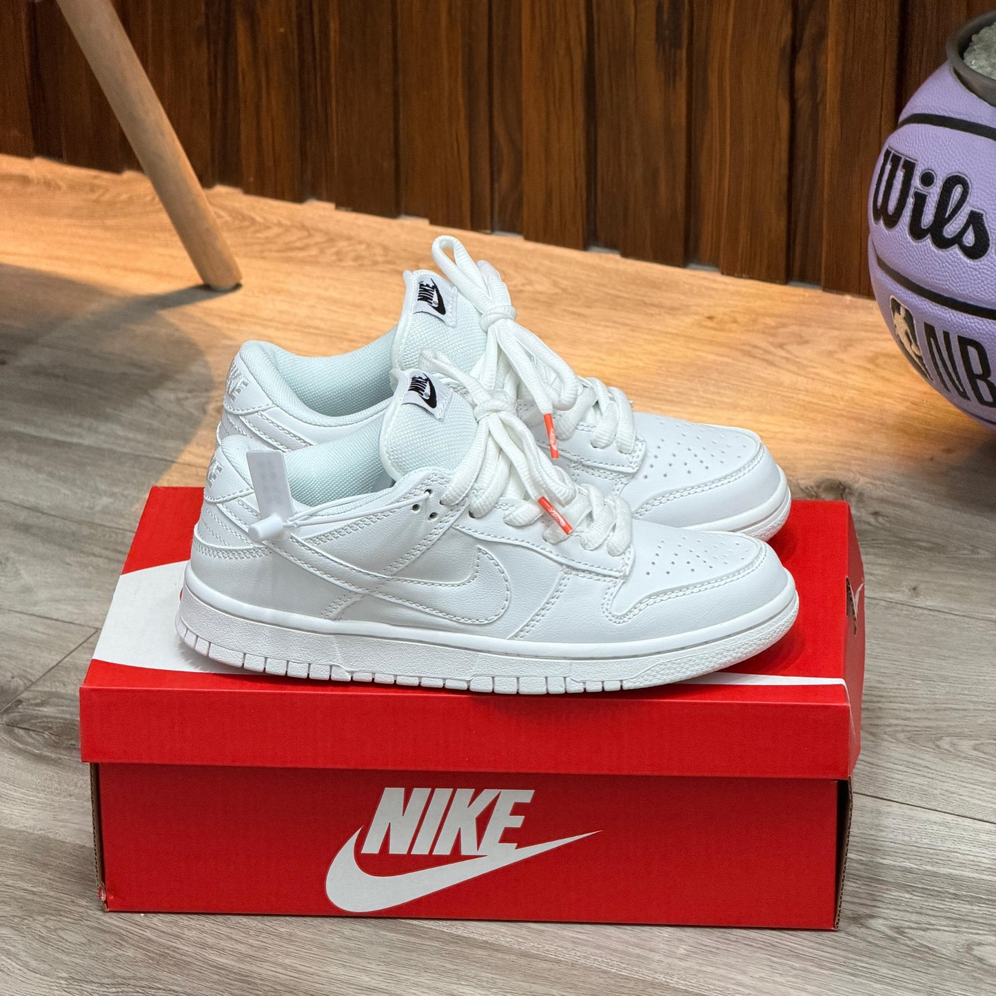Nike Sb Dunk Low White