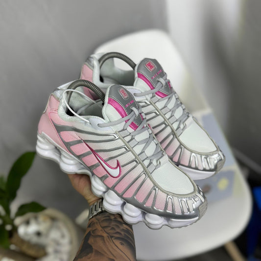 Nike Shox Gusano