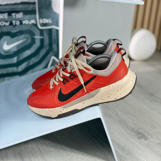 Nike Juniper Trail