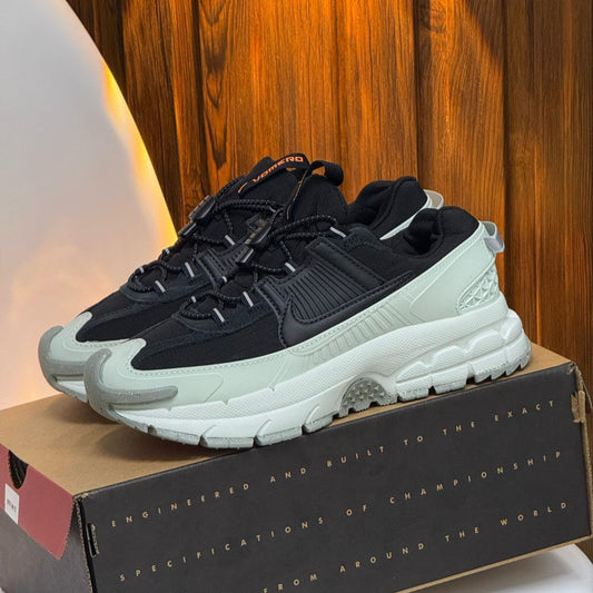 Nike Zoom Vomero Roam Black