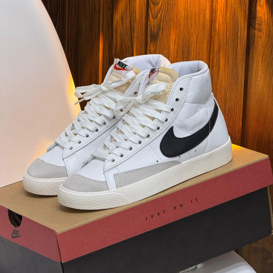 Nike Blazer Bota