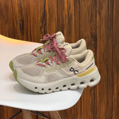 On Cloud Runner 2