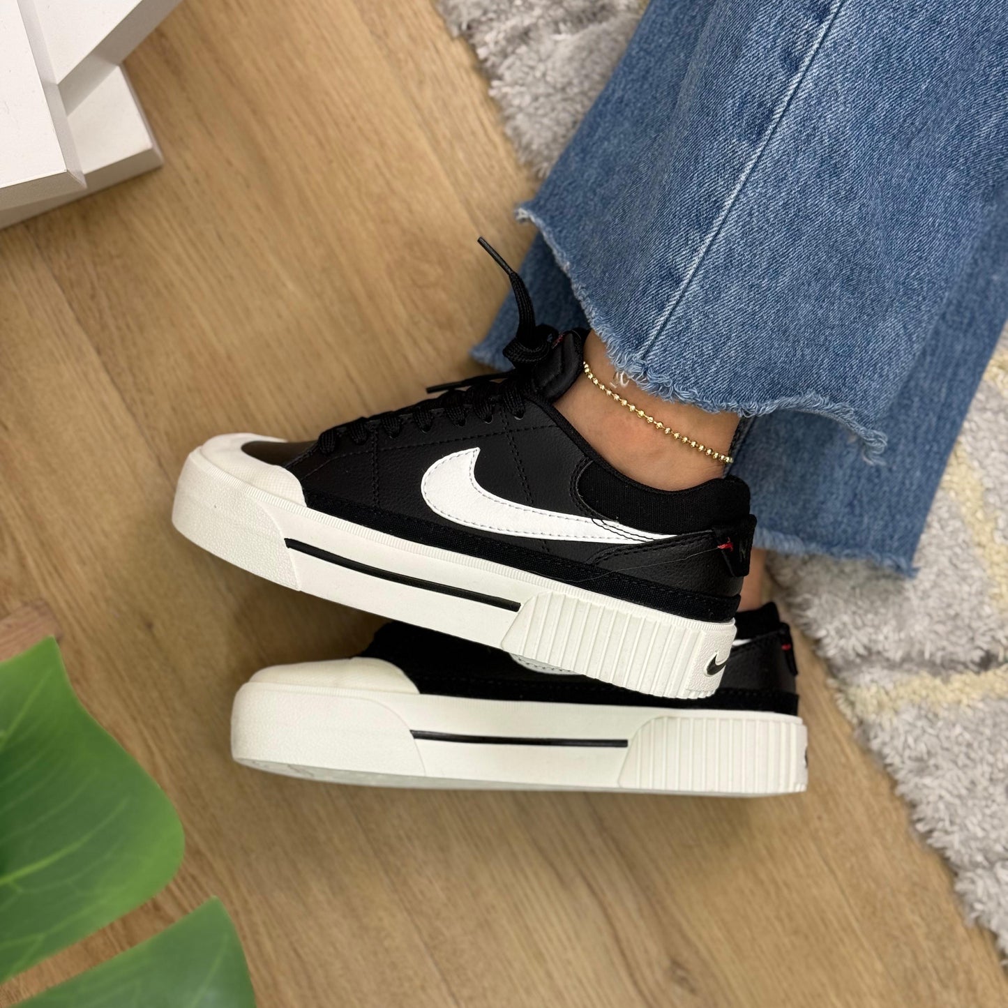 Nike Court Legacy Lift