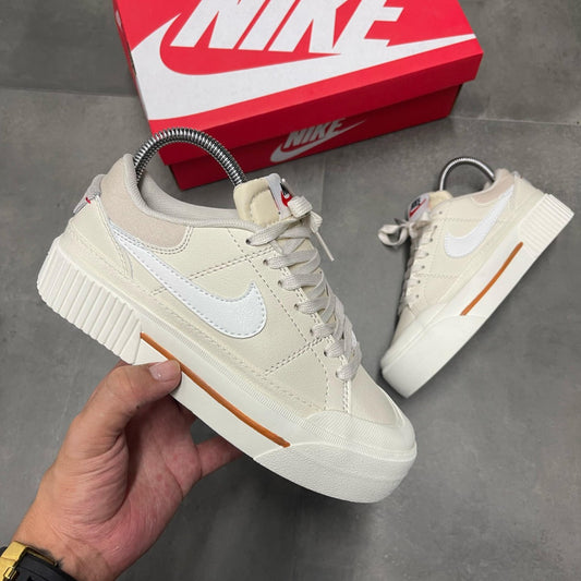 Nike Court Legacy Lift