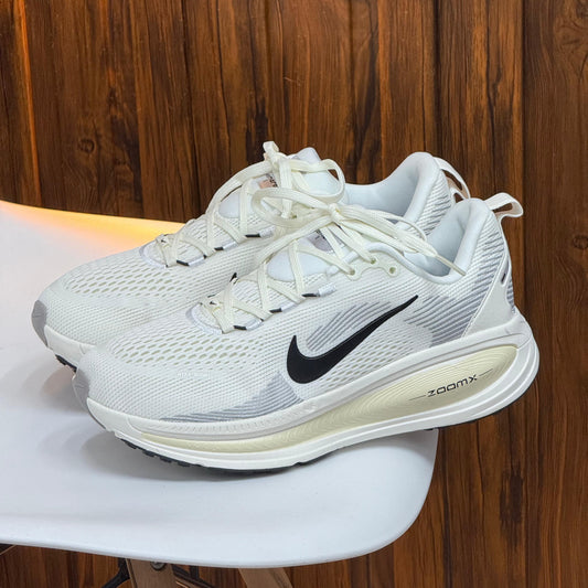 Nike Vomero 18