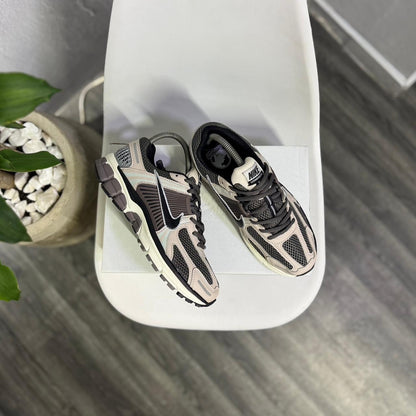 Nike Zoom Vomero 5