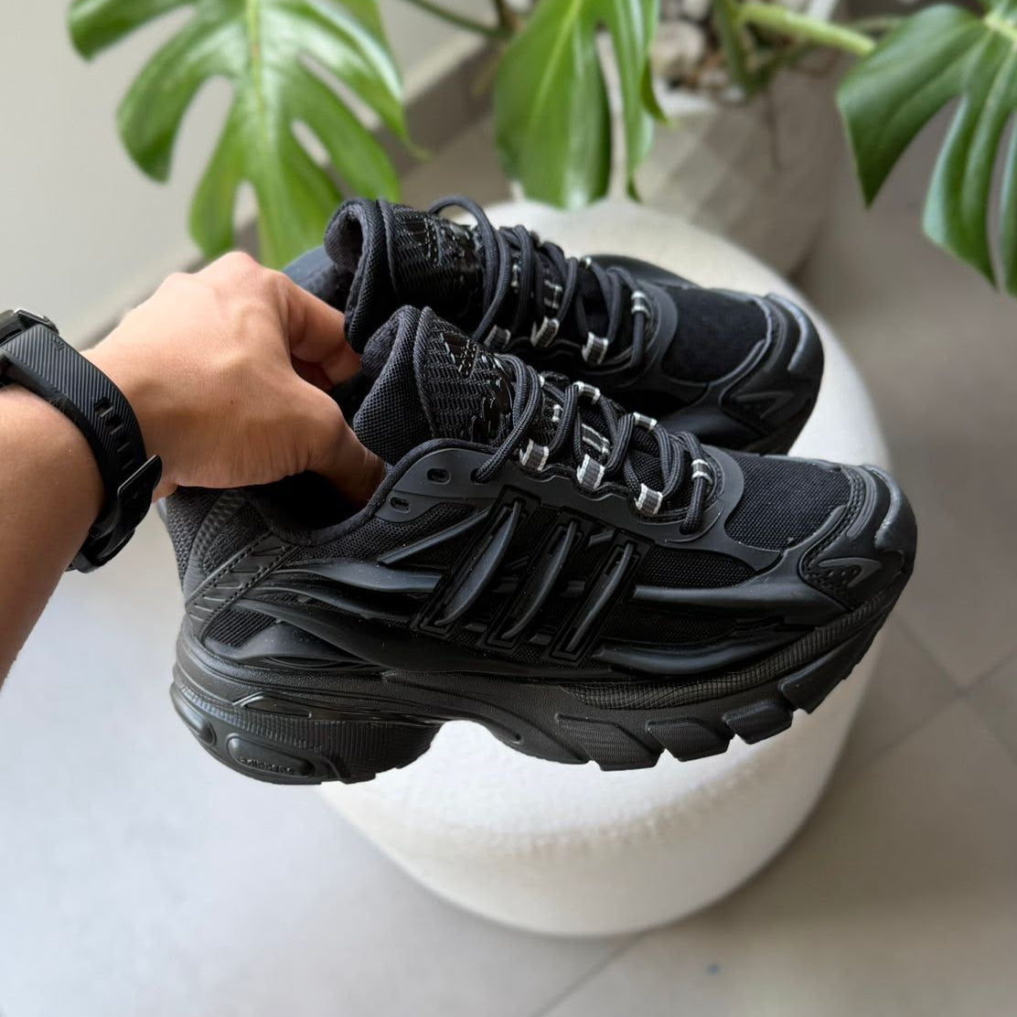 Adidas Jellyfish