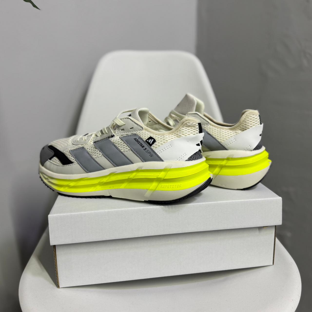 Adidas Adistar 3 Spw - Off Club