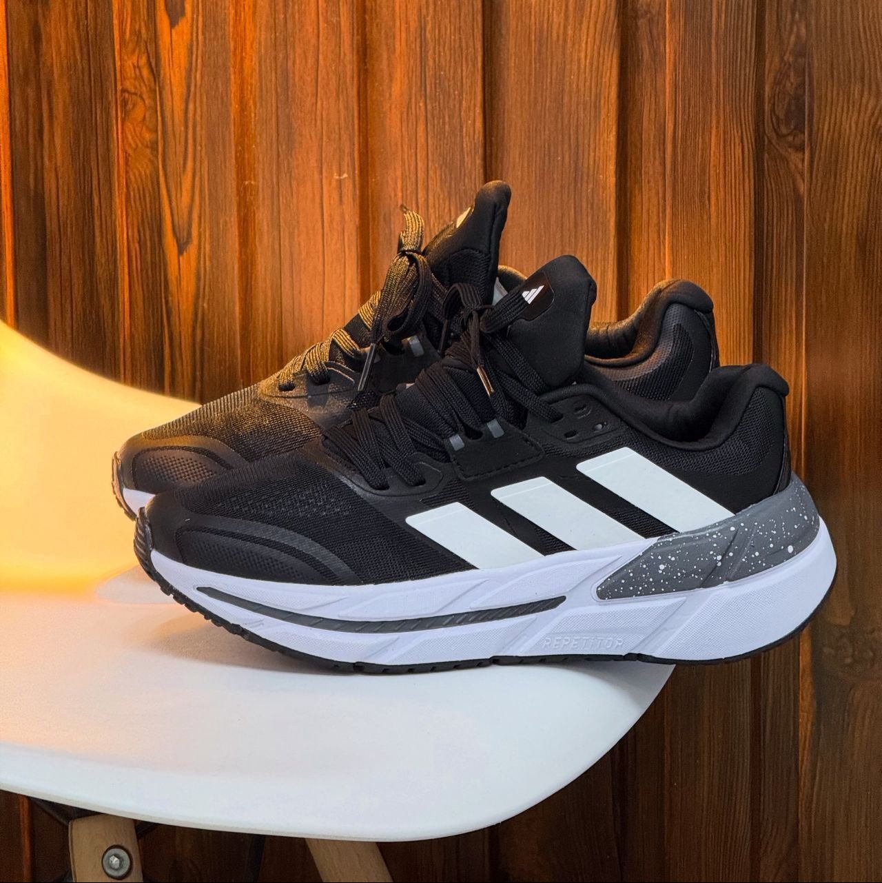 Adidas Adistar - Off Club