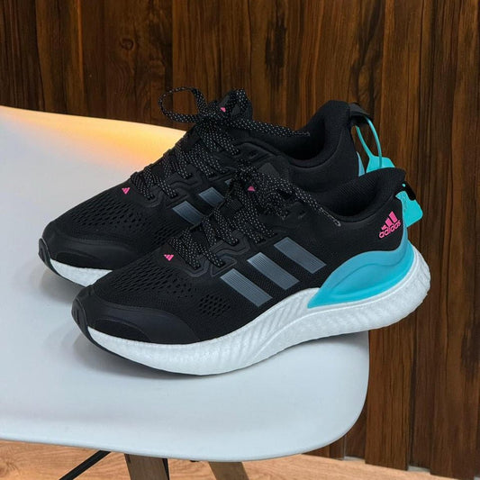 Adidas Alphabounce - Off Club