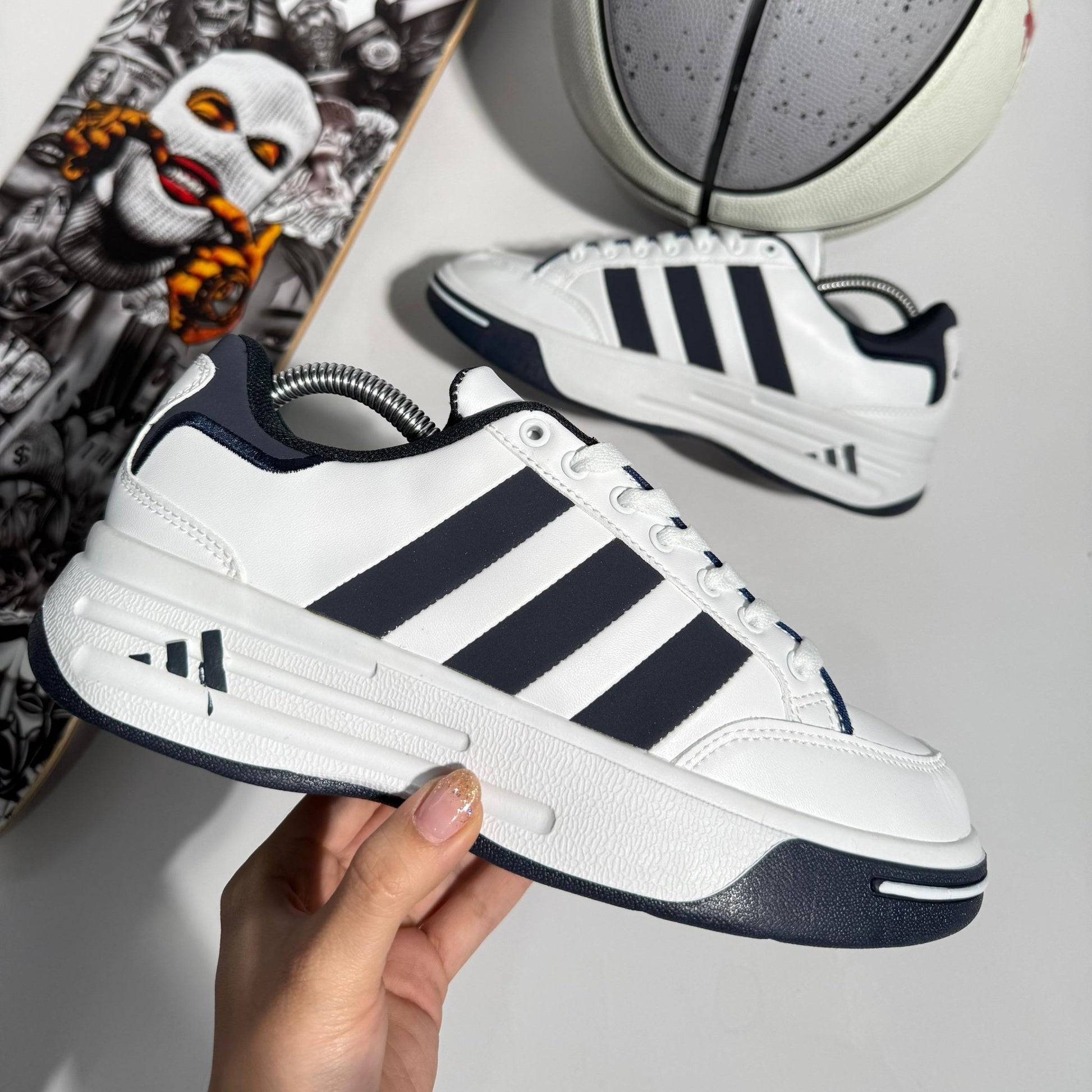 Adidas Nastase - Off Club