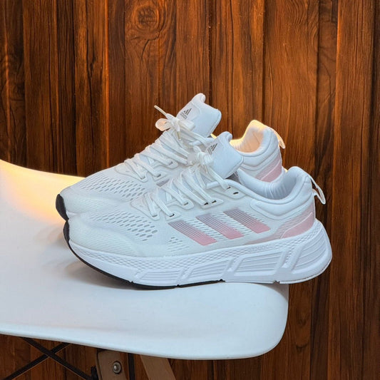 Adidas Questar - Off Club