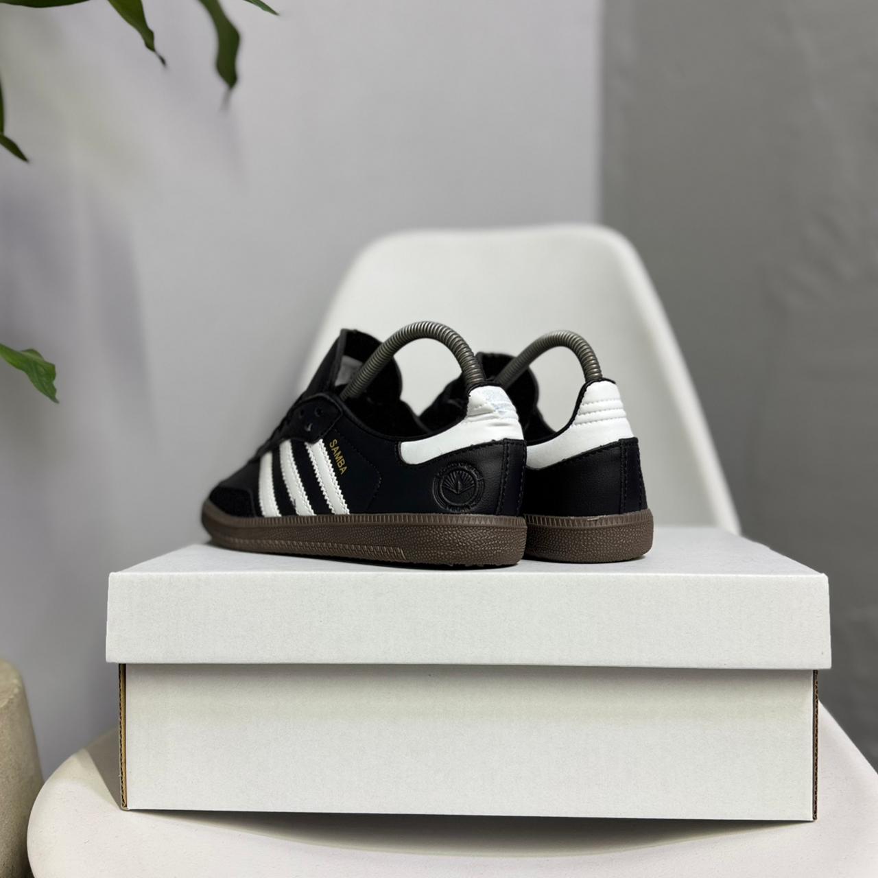 Adidas Samba OG - Off Club