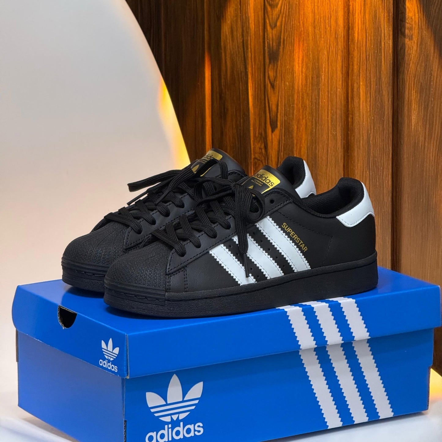 Adidas Super Star - Off Club