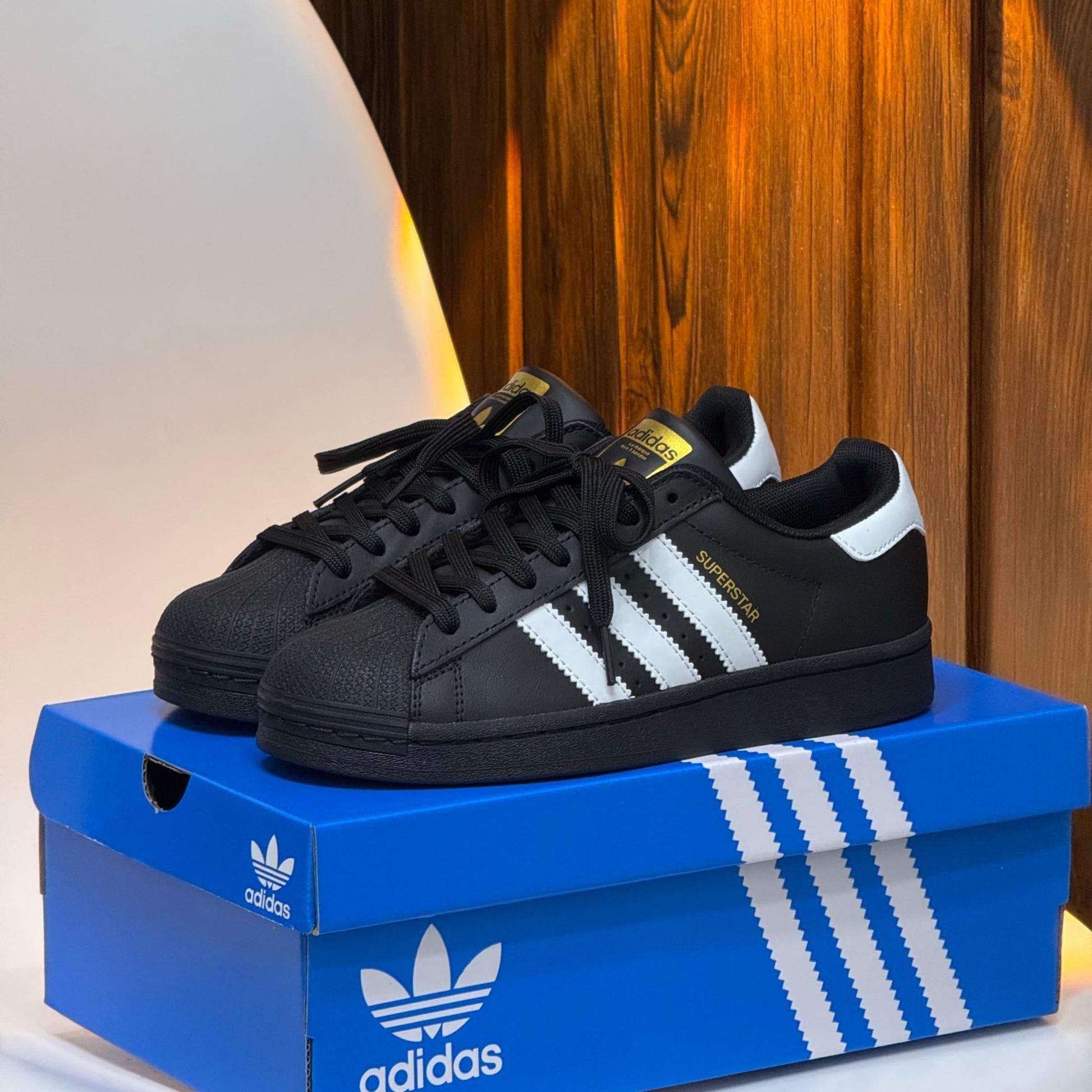 Adidas Super Star - Off Club