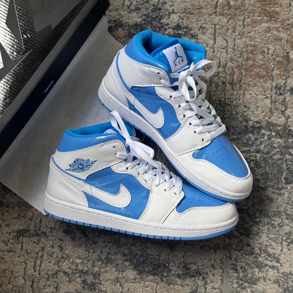 Air Jordan 1 Retro Mid SE Legend Blue - Off Club