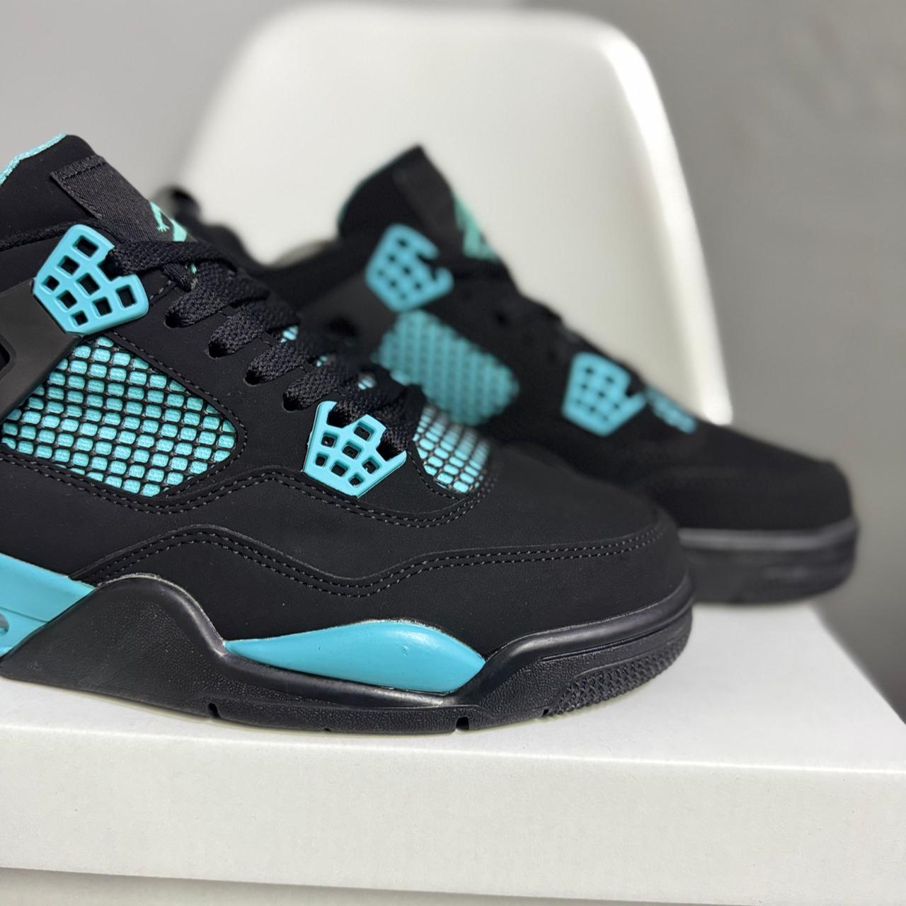 Air Jordan 4 Retro Tiffany Blue - Off Club