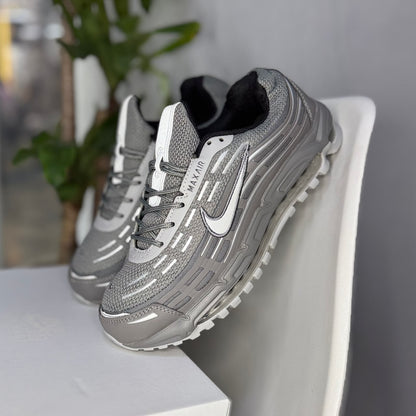 Nike Air Max TL 2.5