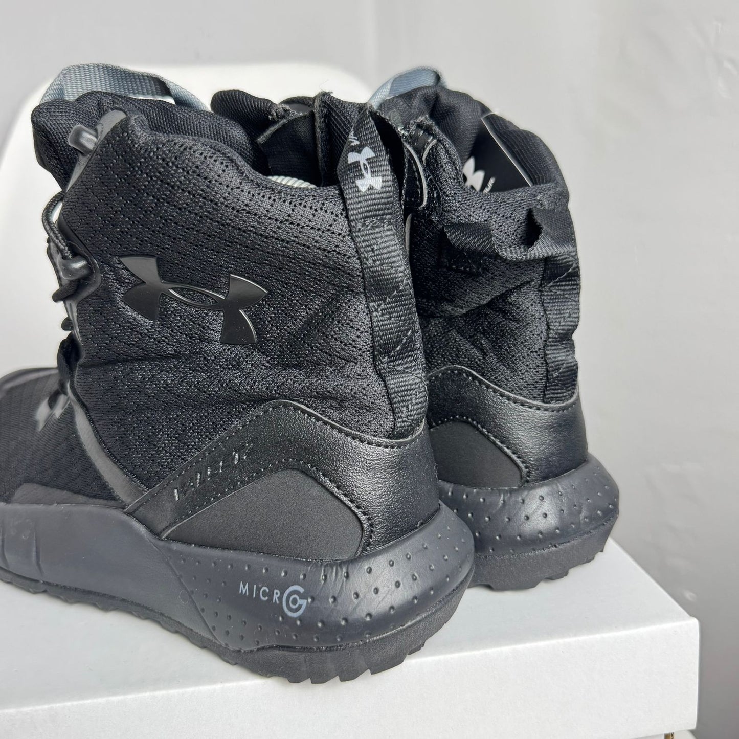 Under Armour Bota Micro G Cierre