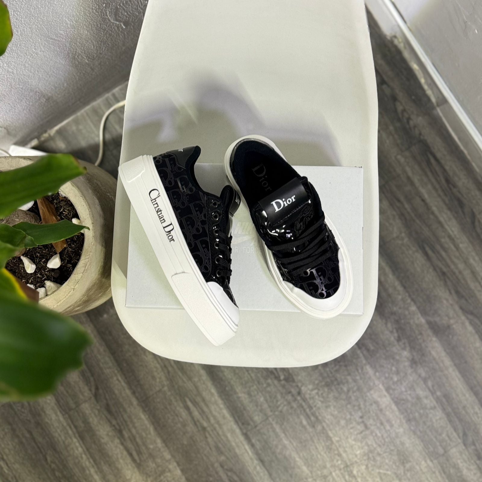 Christian Dior Plataforma Black - Off Club