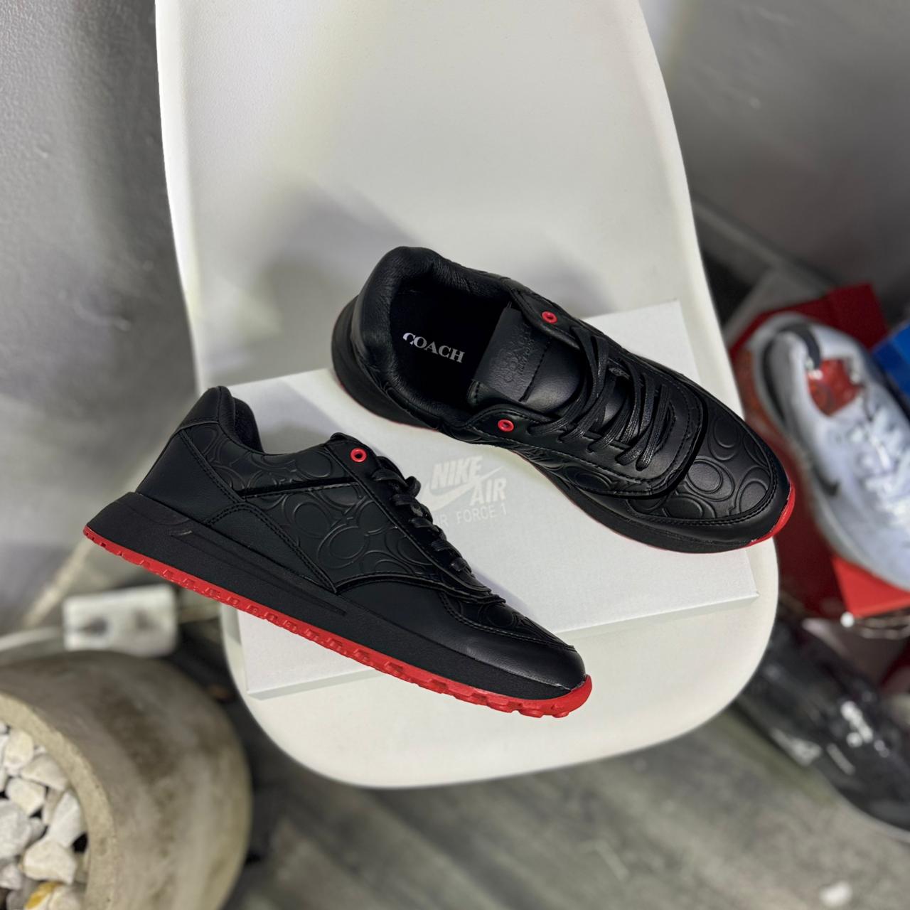 Coach C Black - Off Club