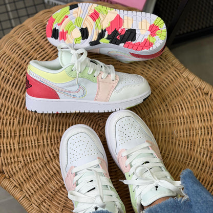 Air Jordan 1 Retro Low