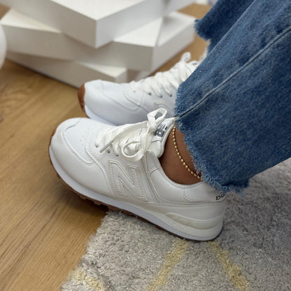 New Balance 574 White - Off Club