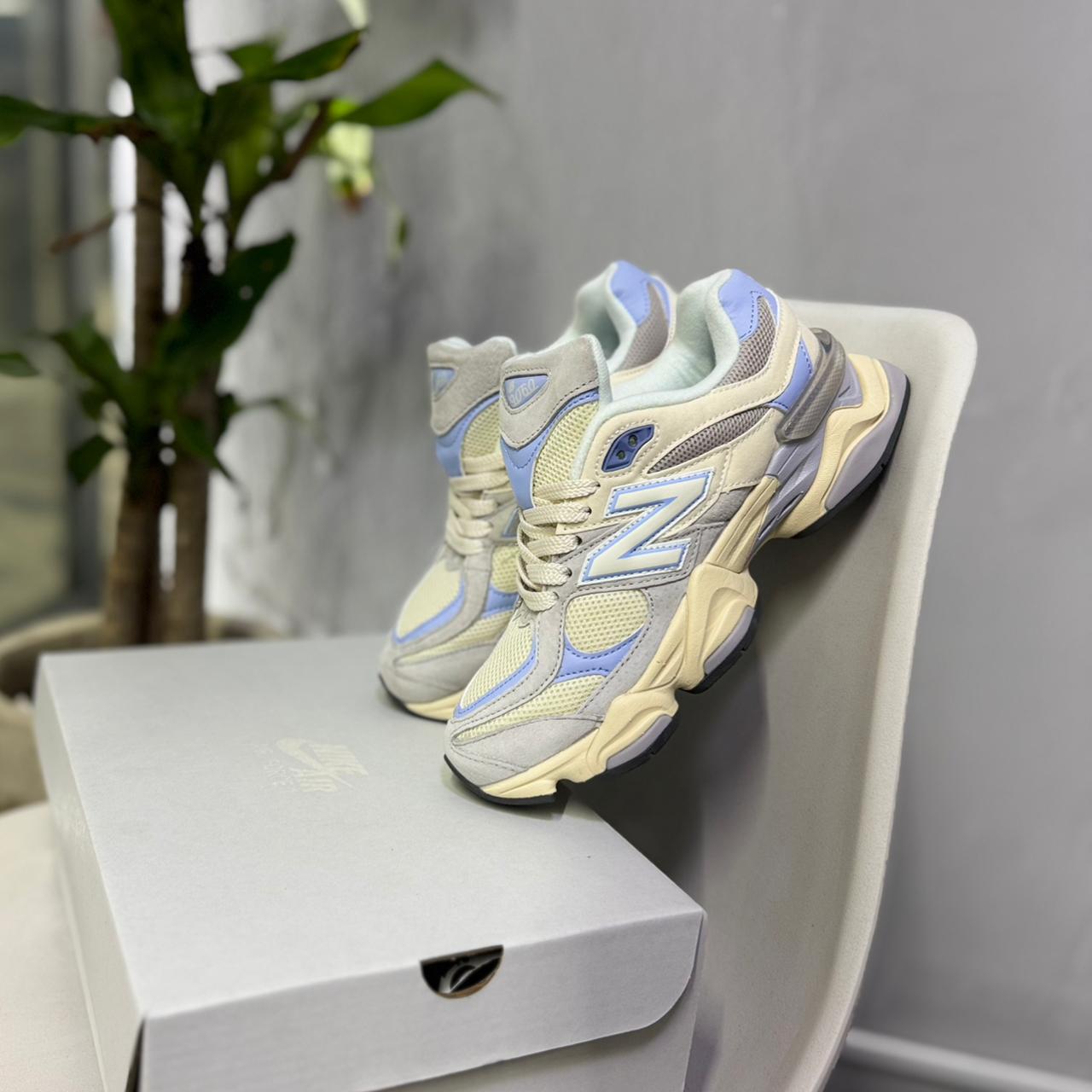 New Balance 9060 - Off Club