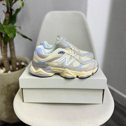 New Balance 9060 - Off Club