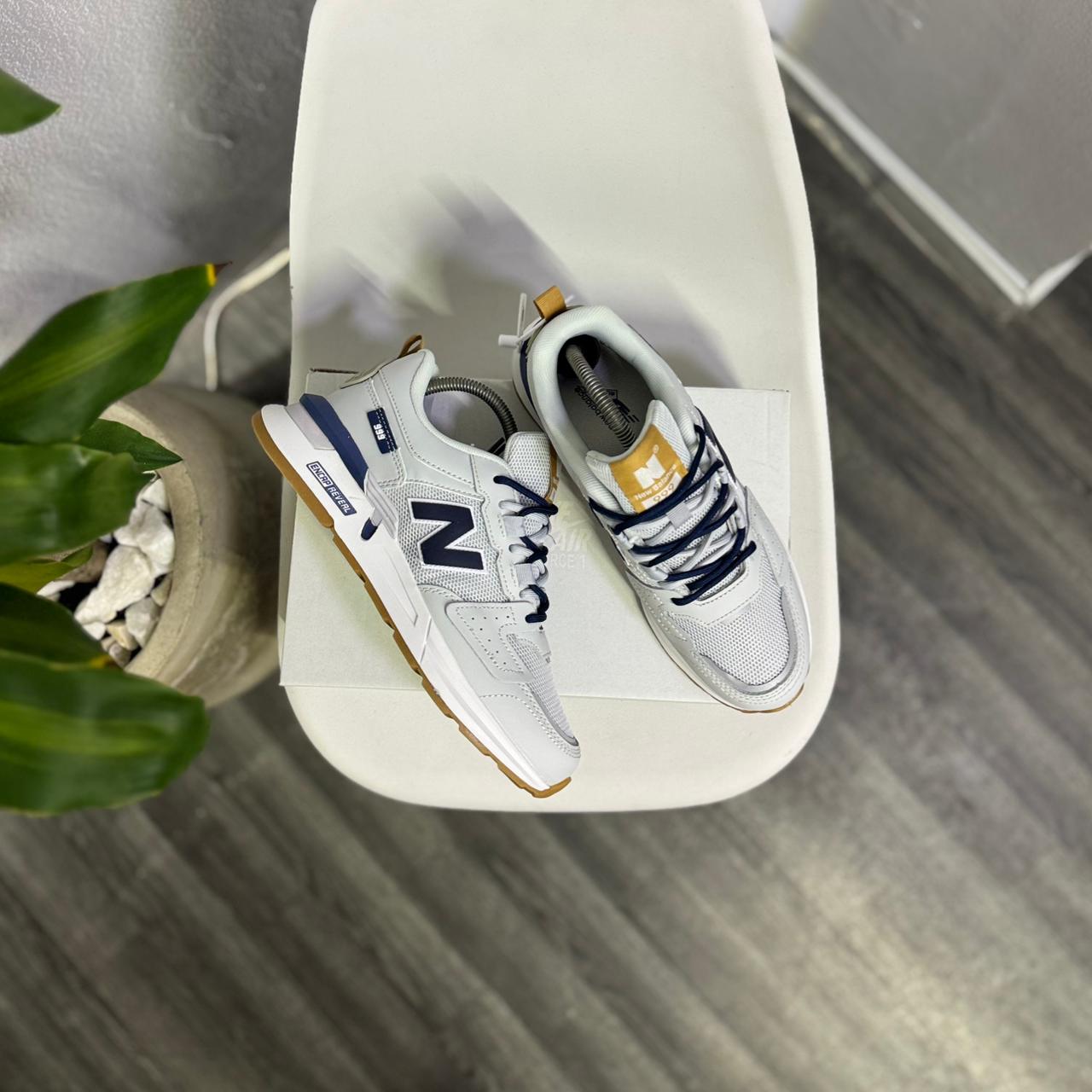 New Balance 999 - Off Club