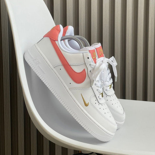 Nike Air Force 1 - Off Club