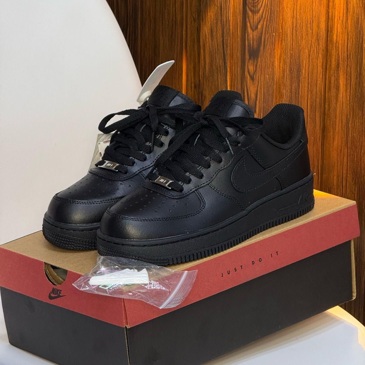 Nike Air Force 1 - Off Club