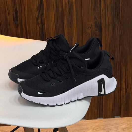 Nike Free Metcon 6 - Off Club