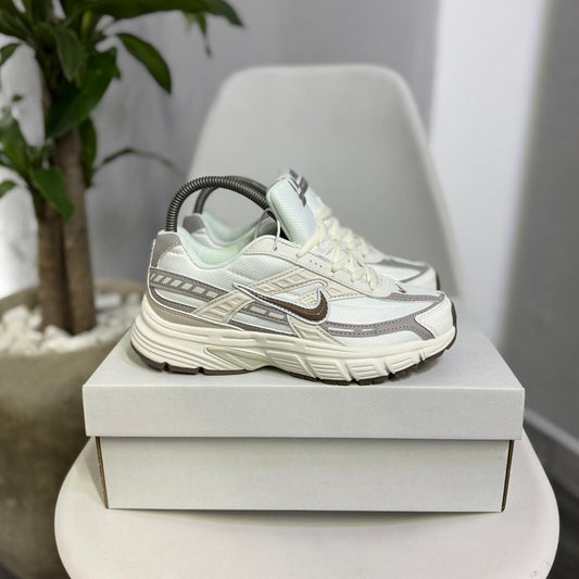 Nike Initiator - Off Club