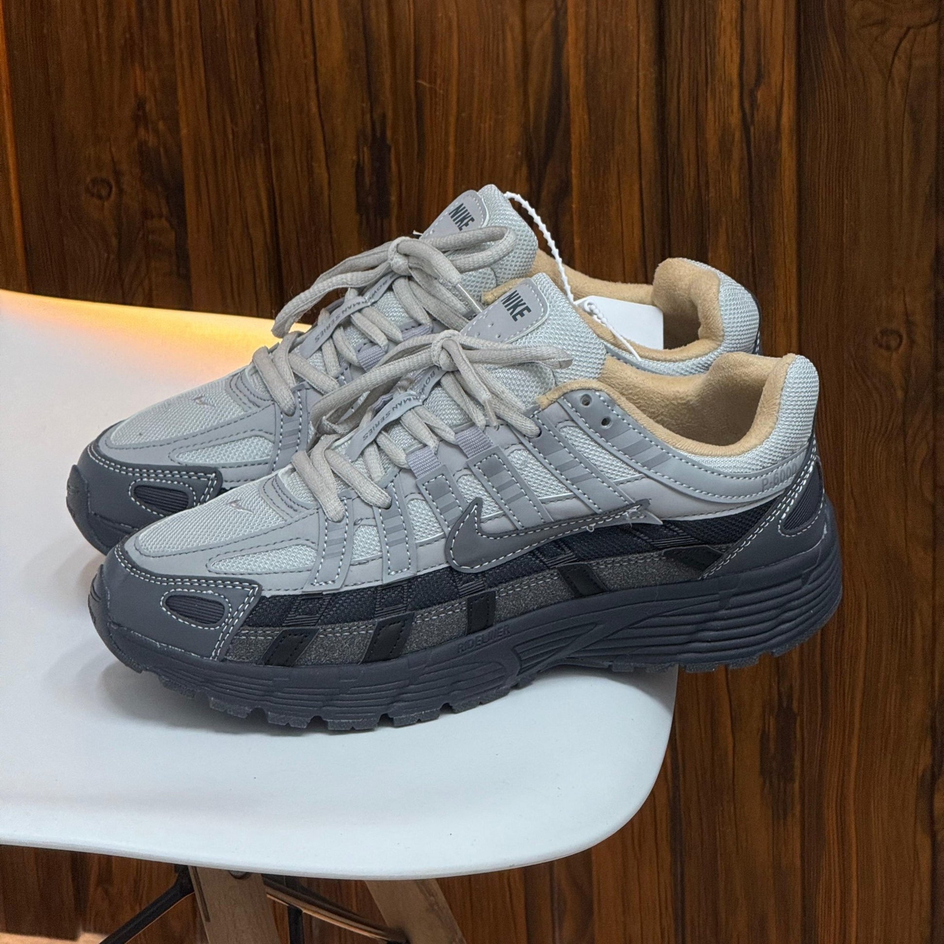 Nike P6000 - Off Club