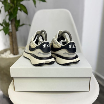 Nike Waffle - Off Club