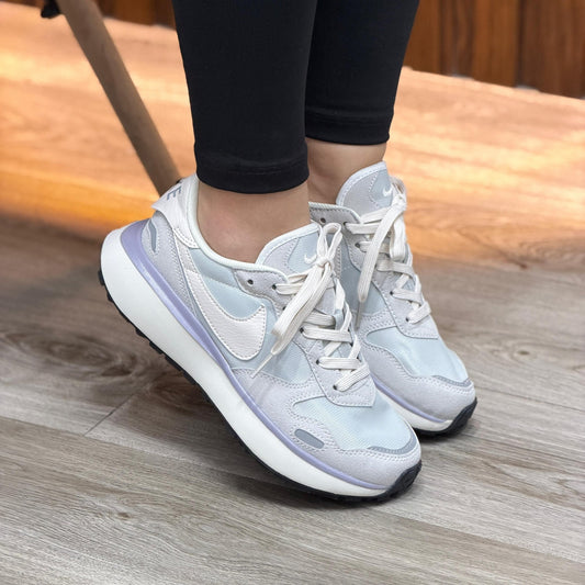 Nike Waffle - Off Club